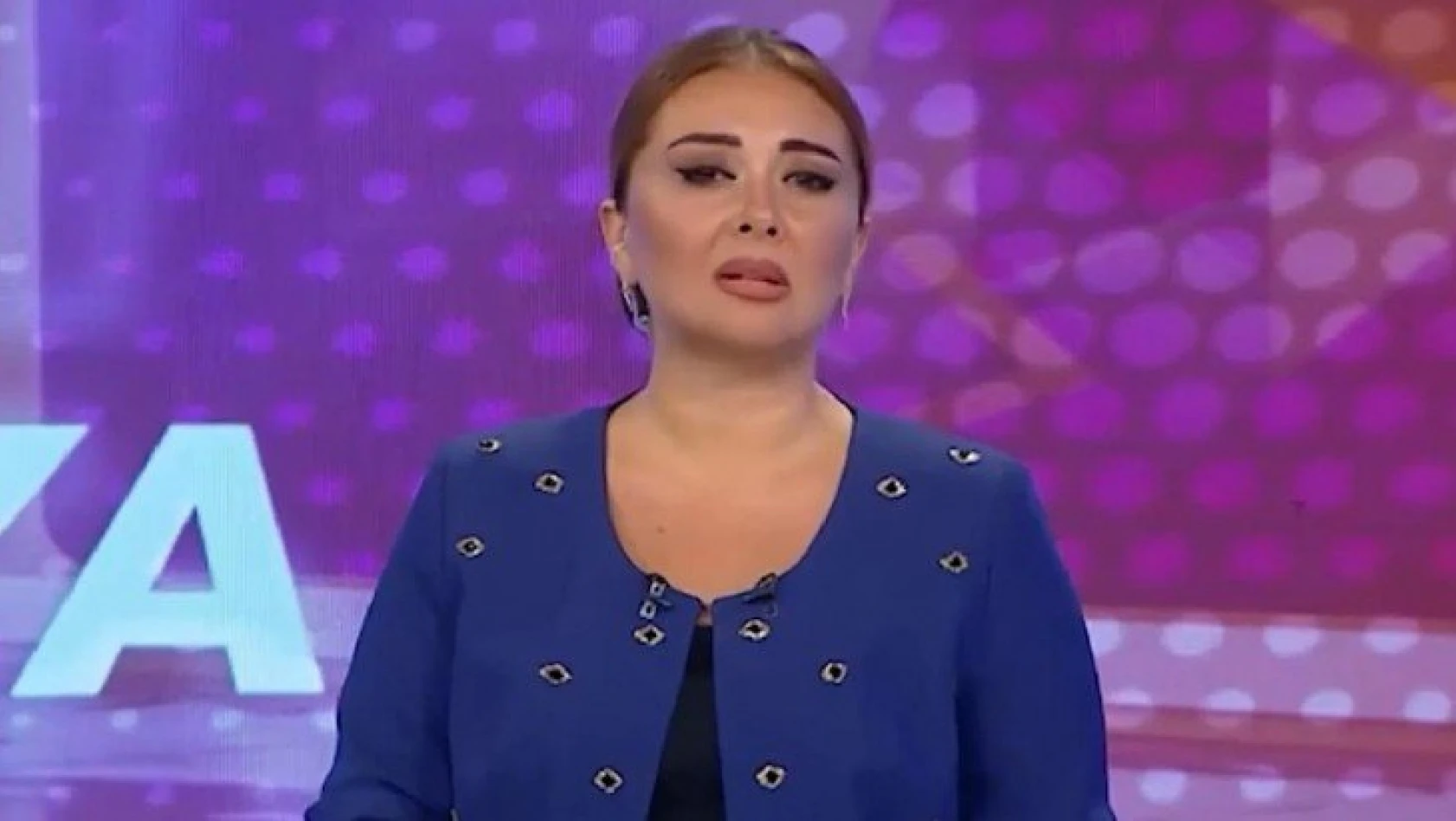 Türkiye'deki yangın haberlerini sunan Azerbaycanlı spiker Lale Azertaş'ın duygusal anları