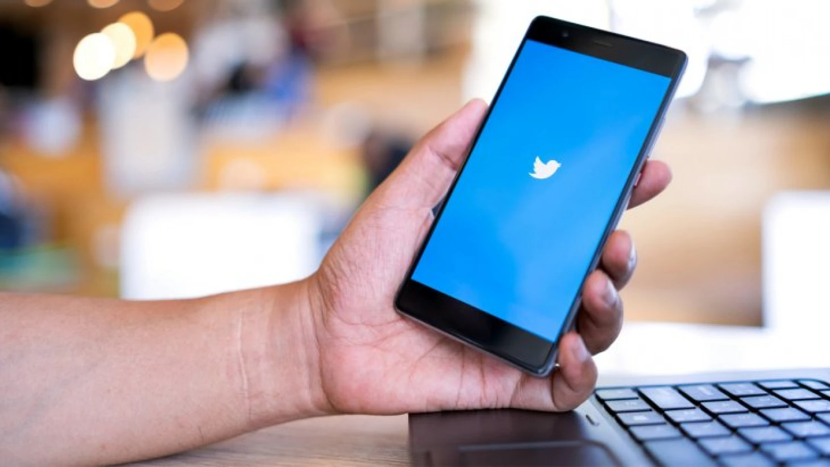 Twitter, bot hesapları ifşalamaya başladı