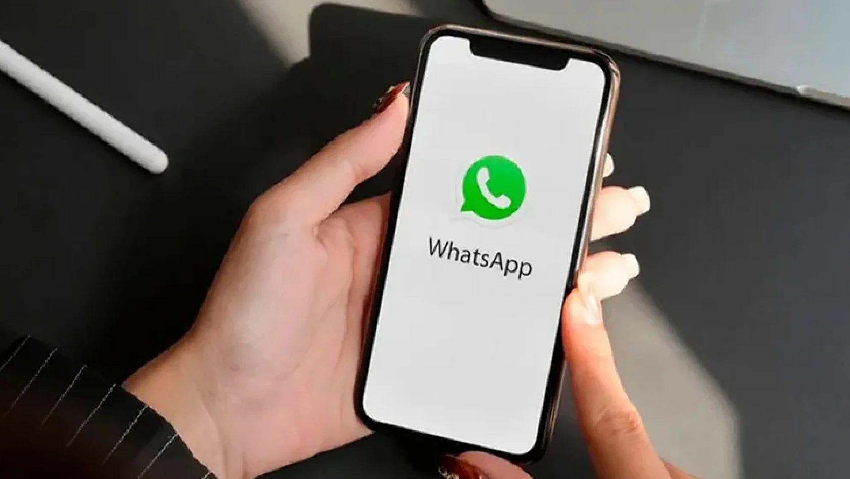 WhatsApp, yalnızca gruplar için olan özelliğini bireysel sohbetlere de getiriyor