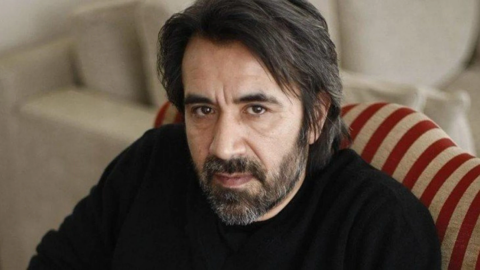 Yönetmen Zeki Demirkubuz'un senaryoları kayboldu