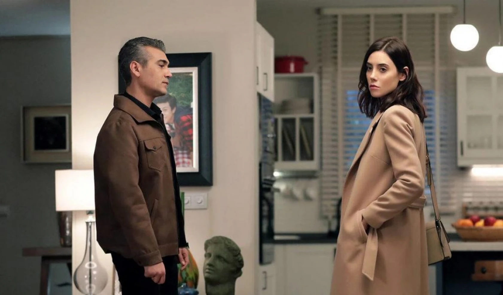 Sadakatsiz'de şaşırtan final! Asya ve Leyla kavgasına Derin hamlesi!