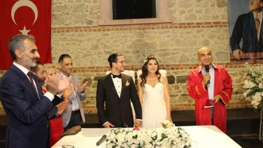 Hilal Hallaç ile Oğuzhan Orhun evlendi