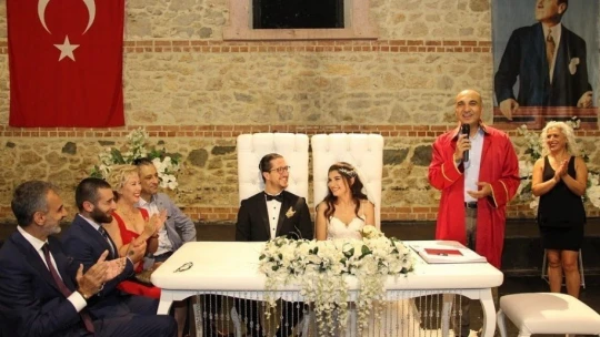 Hilal Hallaç ile Oğuzhan Orhun evlendi