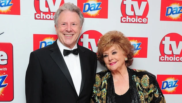Coronation Street efsanesi ünlü oyuncu Philip Lowrie, yaşamını yitirdi