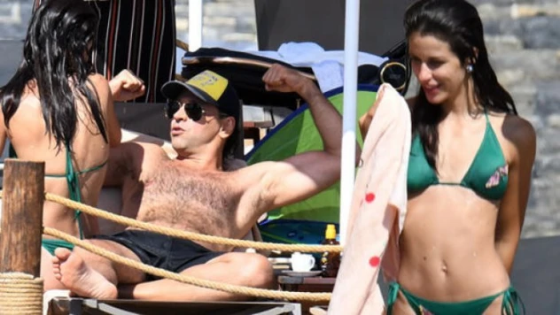 Kaan Tangöze'nin Bodrum'da aile saadeti