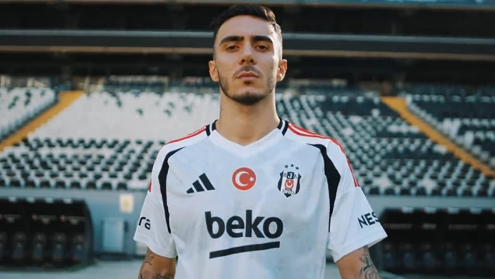 Beşiktaş, Emirhan Topçu'yu transfer etti