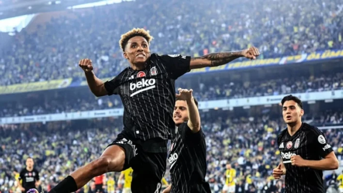 Beşiktaş, Fenerbahçe'yi Kadıköy'de mağlup etti