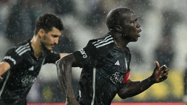 Beşiktaş, Konya deplasmanında 2 golle kazandı! Aboubakar tarihe geçti!