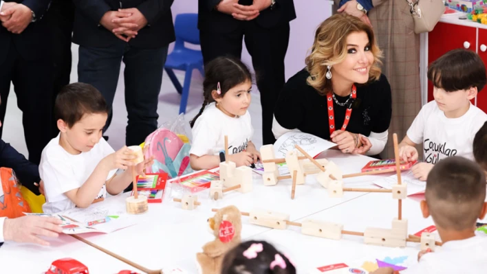 Gülben Ergen, 58. anaokulunu Ahmet Minguzzi adına Bayburt'ta açtı