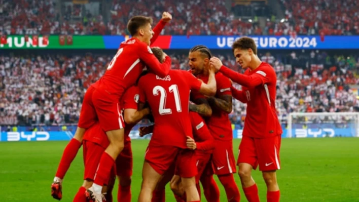 Gürcistan'ı 3 golle geçen Türkiye, EURO 2024'e galibiyetle başladı