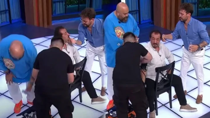 MasterChef'te yeni takımlar belli oldu! Mehmet Şef son bölümde fenalaştı!