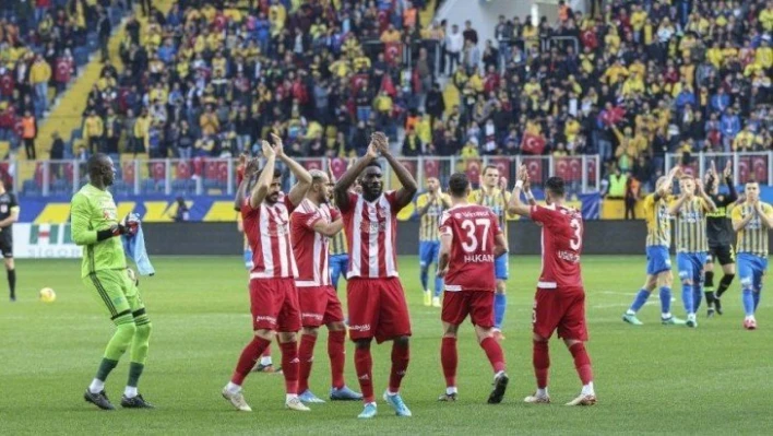 Sivasspor, Başkent'te farklı kazandı