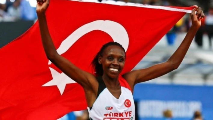 Yasemin Can, olimpiyat barajını geçti