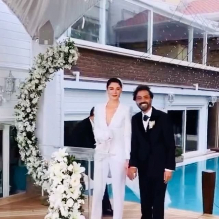 Oyuncu Sevcan Yaşar ile müzisyen İrsel Çivit evlendi