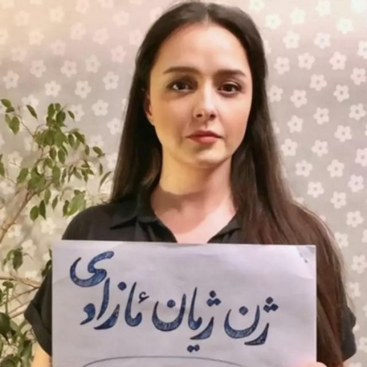 Sosyal medya paylaşımı büyük ses getirmişti! Ünlü oyuncu Taraneh Alidoosti, apar topar gözaltına alındı!